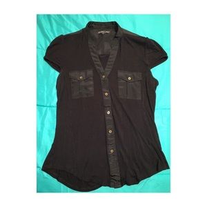 Back button up T-shirt